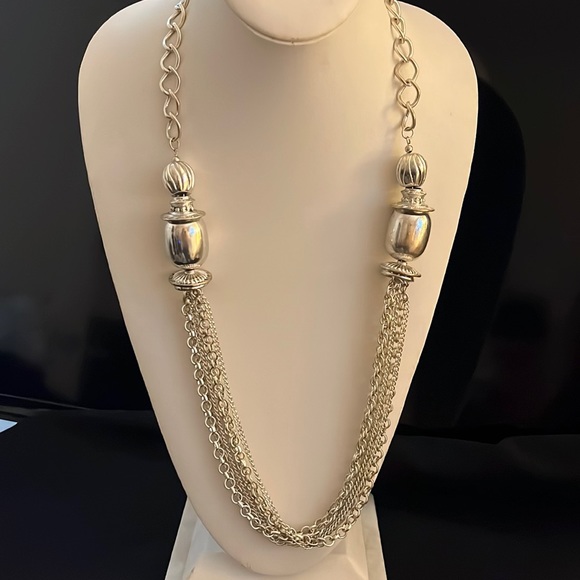 Stunning Silver Neclace - Picture 1 of 7